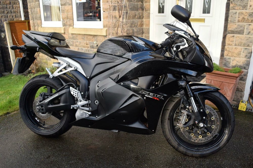 Полный обзор Honda CBR600rr
