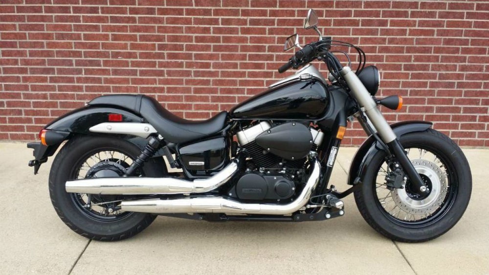 подробный обзор мотоцикла Honda VT-750 на MOTO.fm