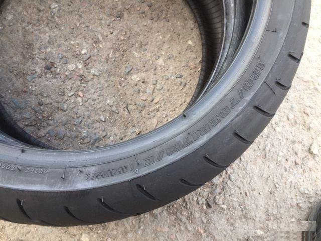 120/70/17 Bridgestone 37/15