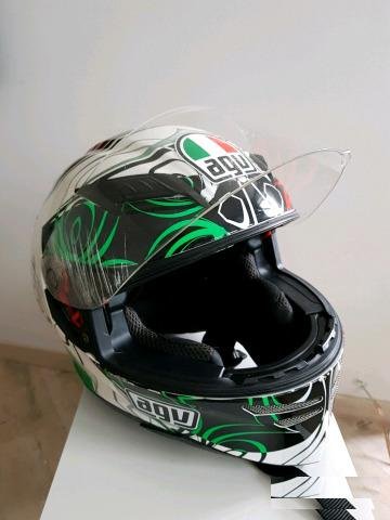 Мотошлем AGV