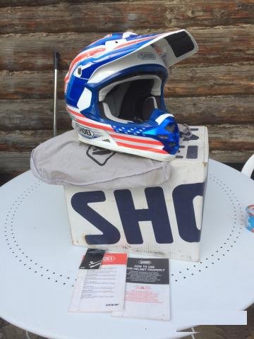 Shoei VFX-W шлем