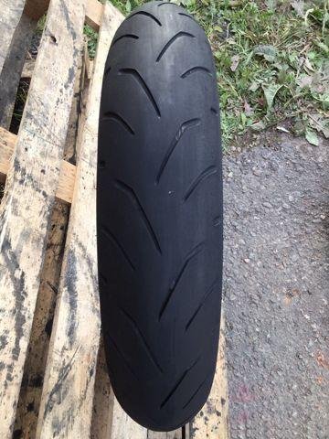 120/70/17 Bridgestone 46/17