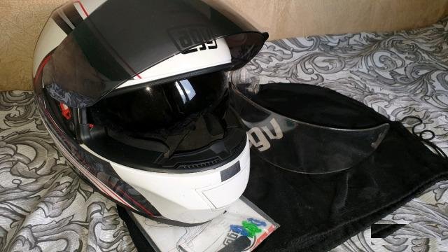 Мото шлем AGV