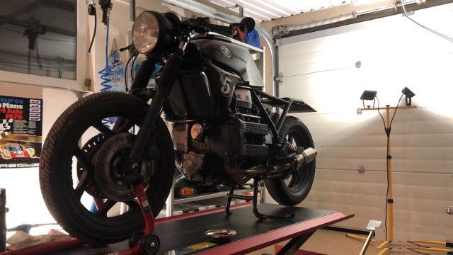 Cafe racer BMW K75 RT