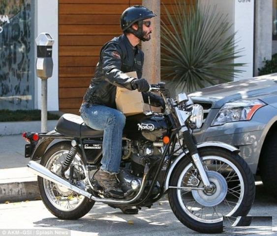Шлем каска мото Harley-Davidson оригинал