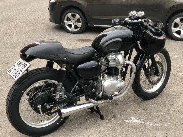 Kawasaki w650 cafe racer каферейсер