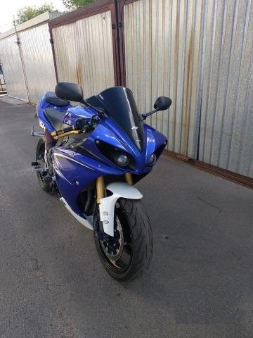 Мотоцикл Yamaha YZF-R1,2009 года в отличном состоя