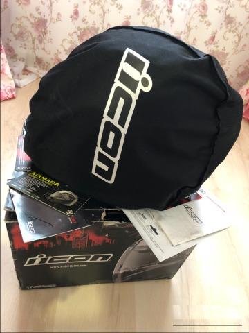 Продам мотошлем Icon Airmada Black XL