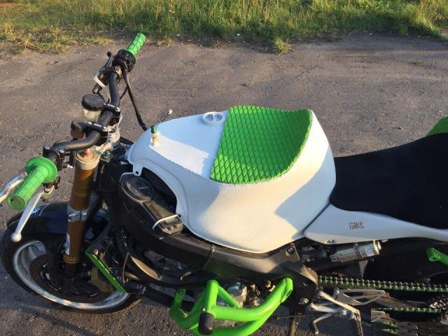 Honda CBR 600 F4i Stunt