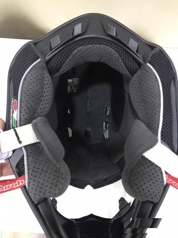 Продам шлем Airoh Aviator 2.2