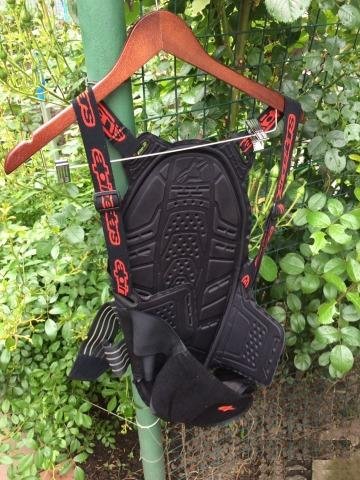 Защита спины Alpinestars Bionic Back Protector S