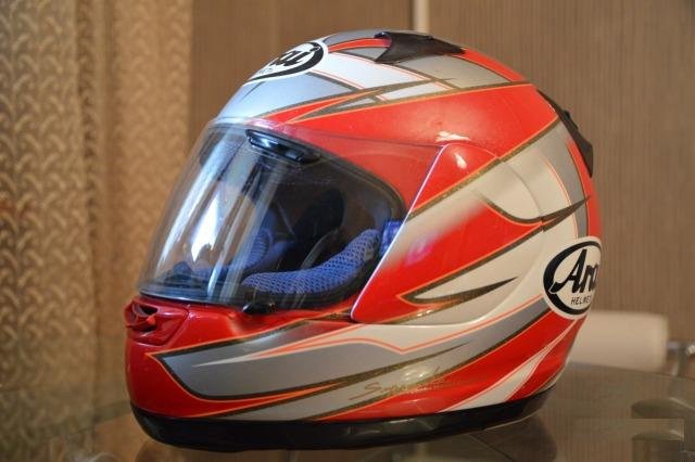 Мотошлем Arai Quantum II размер XS (53-54 см)