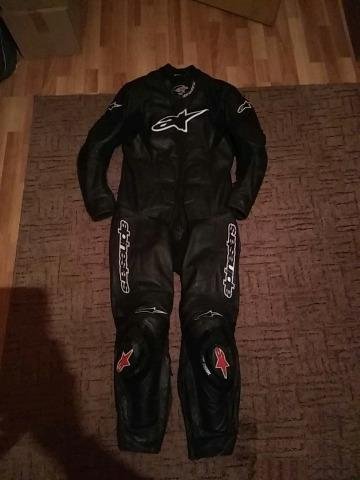 Мотокомбинезоны Alpinestars и Polo