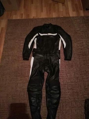 Мотокомбинезоны Alpinestars и Polo