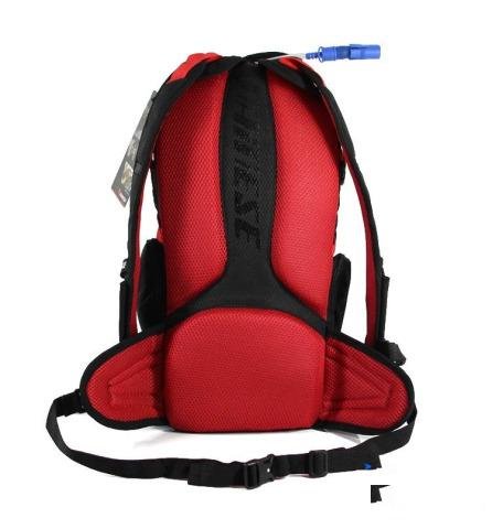 Моторюкзак dainese с резервуаром