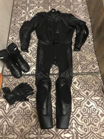 Мотокомбинезон Dainese 48/50