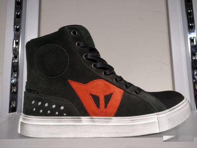 Мотоботы dainese street biker D-WP shoes