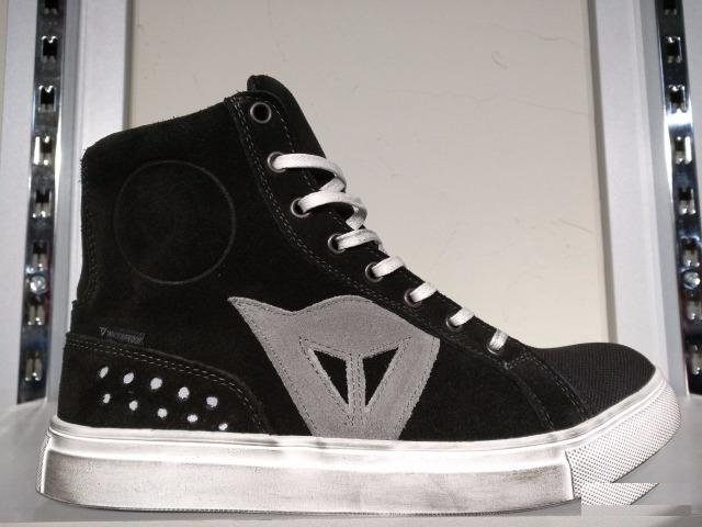 Мотоботы dainese street biker D-WP shoes