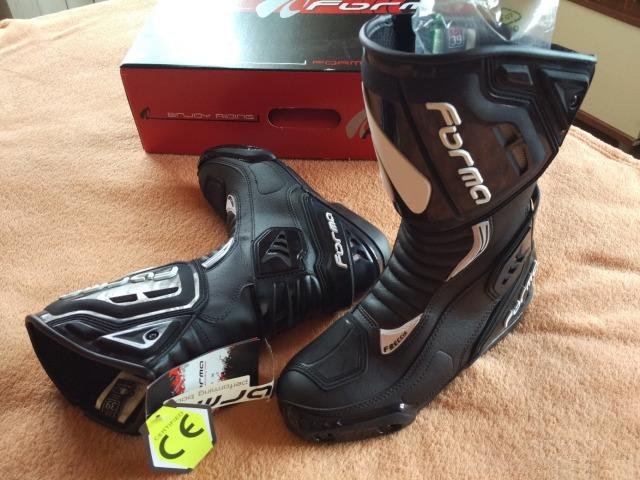 Forma Спортивные мотоботы freccia black. Новые