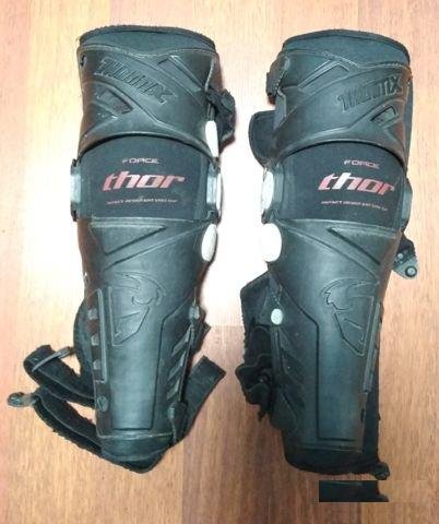 Продам боты Alpinestars и наколенники Thor Force