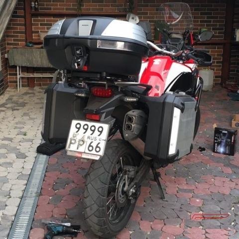 Центральный кофр Honda для мотоциклов NC и XL