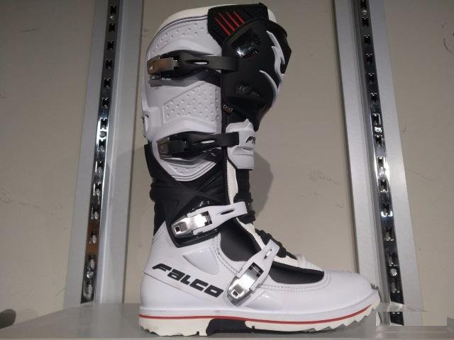 Мотоботы falco extreme PRO