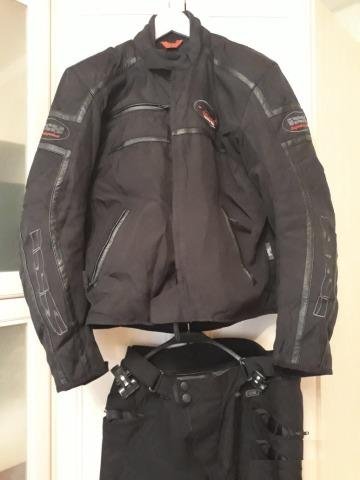 Мотокостюм фирмы IXS 79, размер 50-52