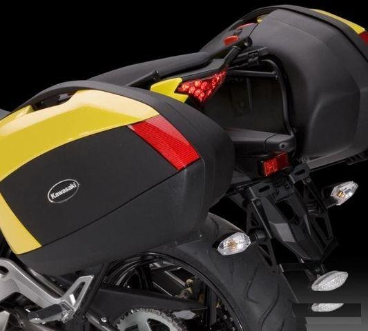 Крепеж боковых кофров Kawasaki ER6F