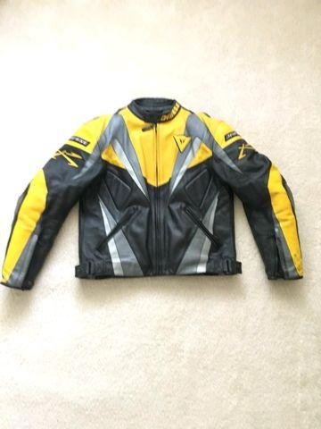 Куртка кожанная dainese, 48-52