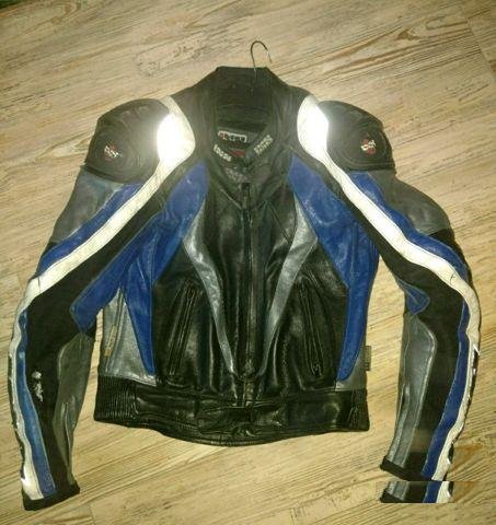 Мотокуртка IXS кожа