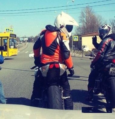 Куртка кожаная alpinestars