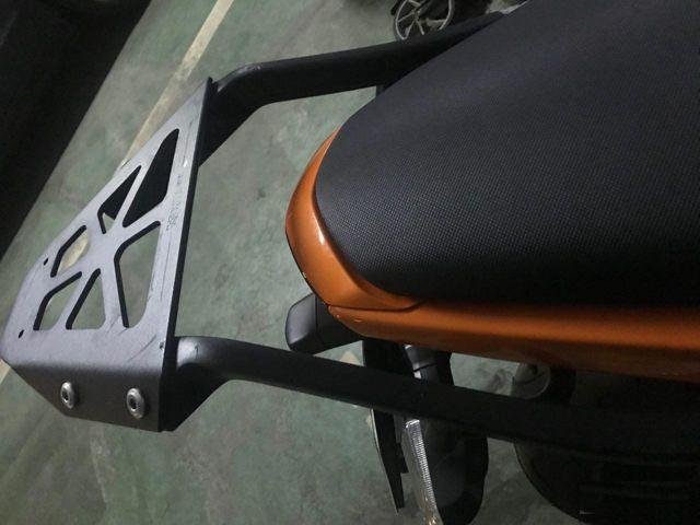 Крепеж верхнего кофра для Kawasaki ER 6n