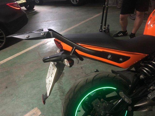 Крепеж верхнего кофра для Kawasaki ER 6n