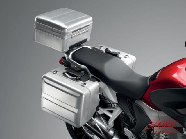 Оригинальный центральный кофр 32-39 л VFR1200X