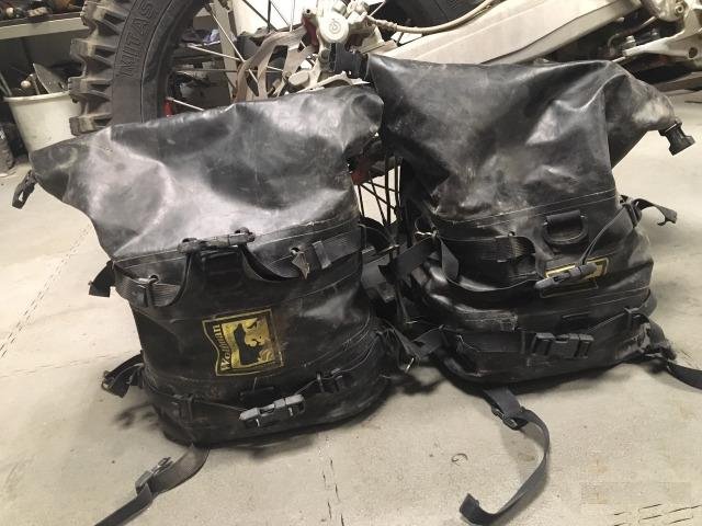 Комплект Рамки для сумок и сумки wolfman ktm 690
