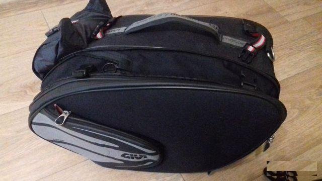 Мотокофры givi