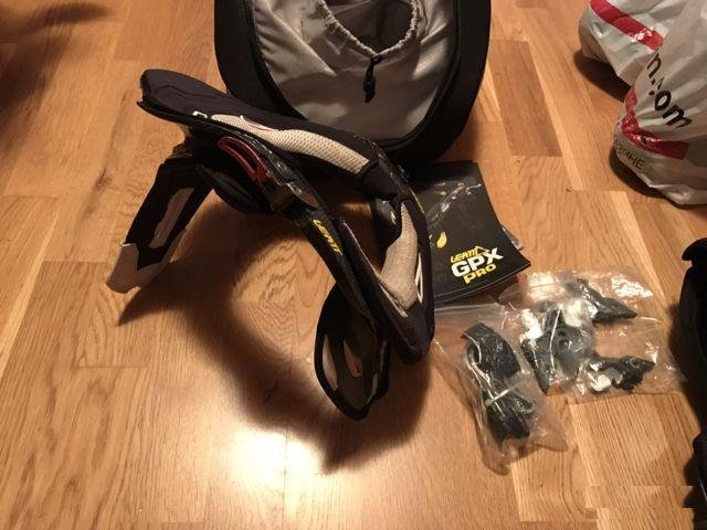 Защита шеи мото кросс Leatt DBX Pro Carbon