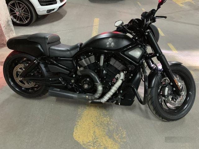 Harley davidson v-rod night rod special