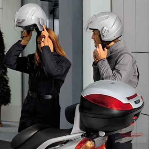 Центральный кофр Givi E470 Simply III Monolock 47л