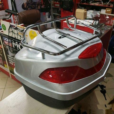 Мото багажник центрального кофра мотоцикла
