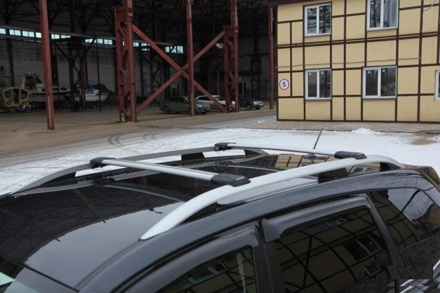 Багажник FicoPro на toyota Sienna