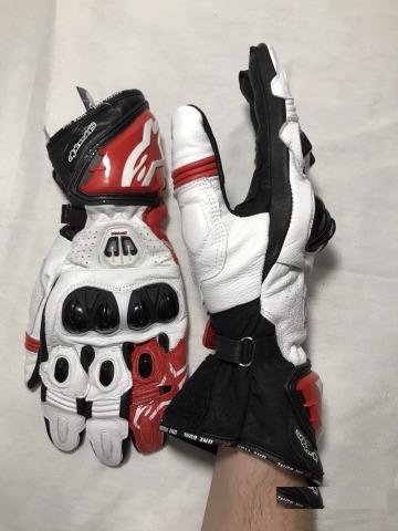 Топ мотоперчатки Alpinestars Gp Pro R2