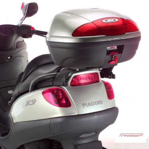 Центральный кофр givi E450N Simply II 45л