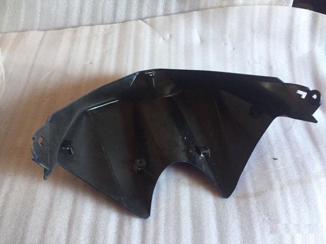Накладка на бак Yamaha R1 2004-2006