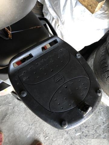 Кофр MBK (Givi) с площадкой