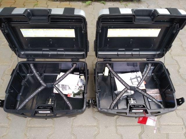 Кофры боковые Givi Trekker 2x33L