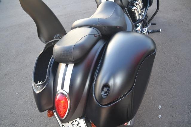 Пластиковые кофры Triumph Rocket 3 реплика Corbin