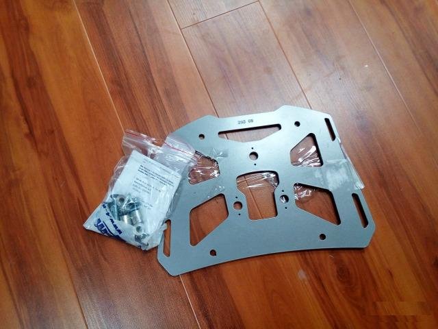 Крепление кофра suzuki dl650 dl 650 dl1000 dl 1000