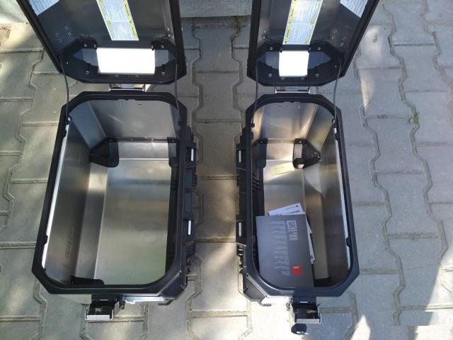 Кофры боковые Givi Trekker Outback 48L+37L