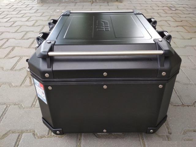 Центральный кофр Givi Trekker Outback 42L Black